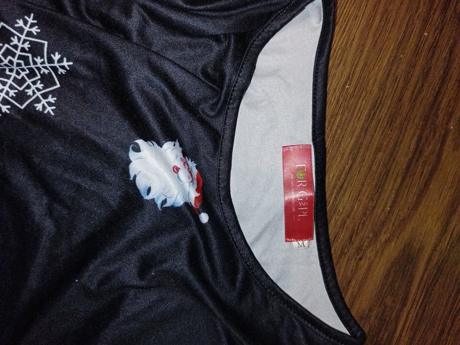 Новогодние женские платья