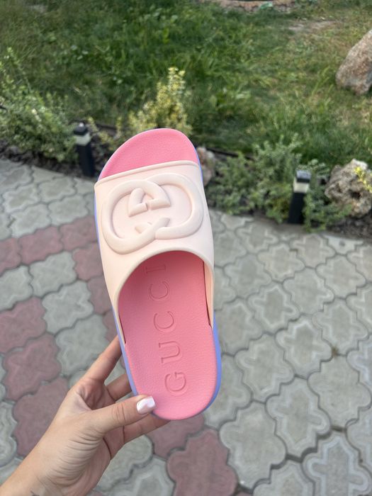Стильные шлепки Gucci