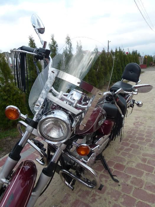 Gmole xvs 125 Yamaha Drag Star szyba koło