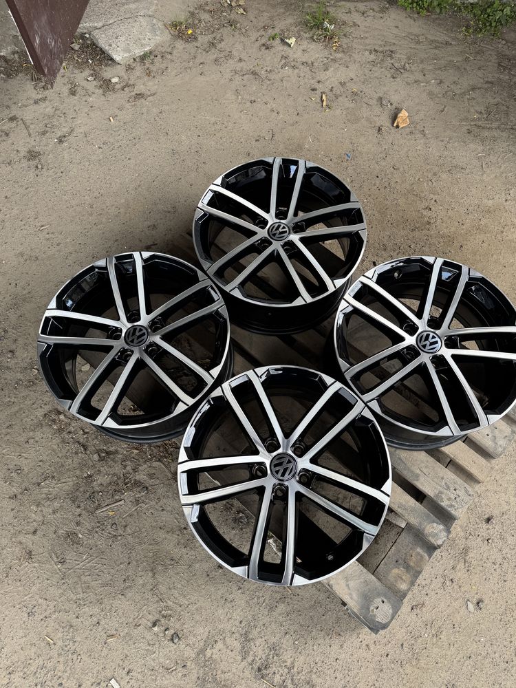 Volkswagen R18 диски оригінал