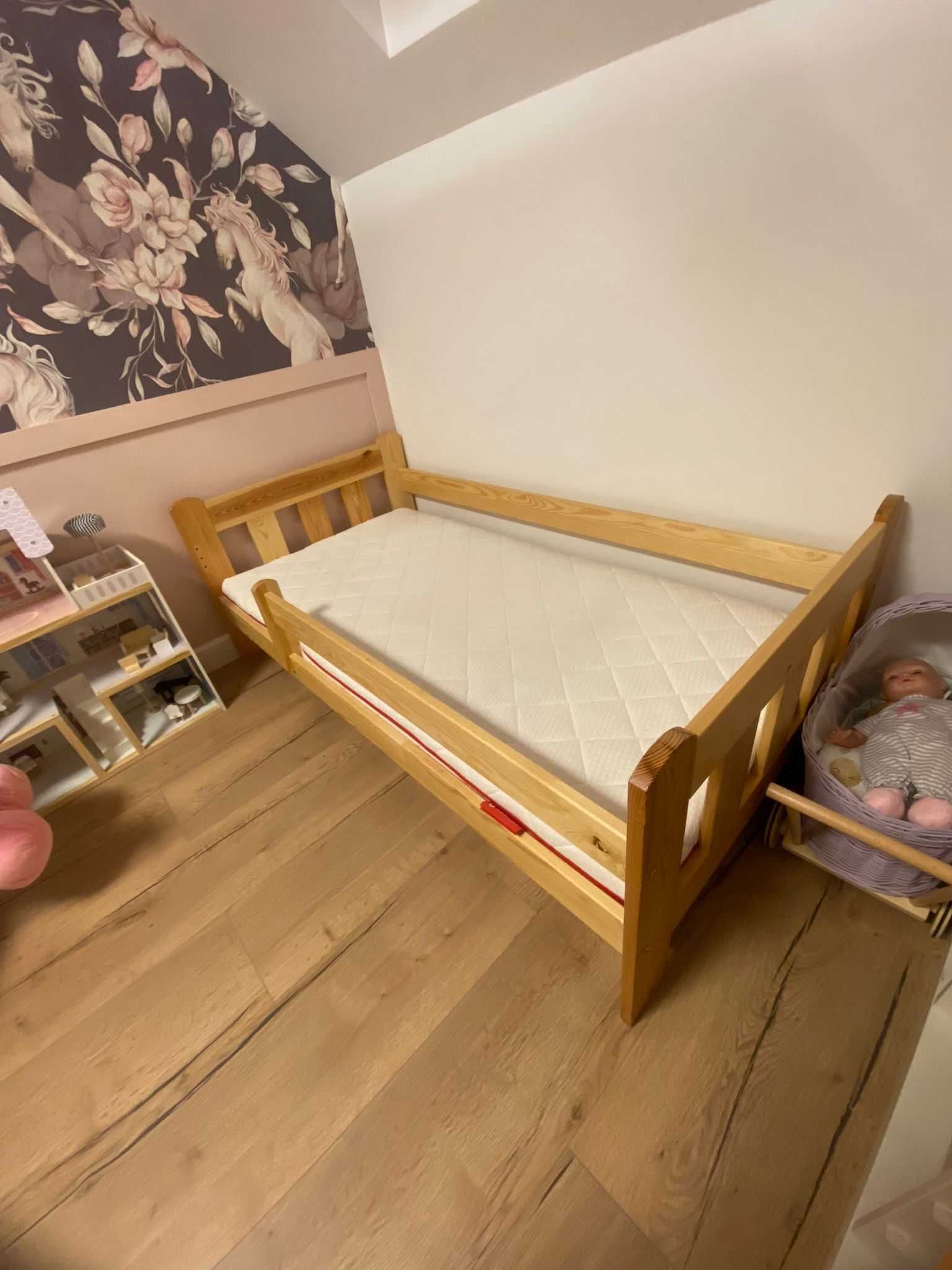 Łóżko i materac dziecięce 80x160