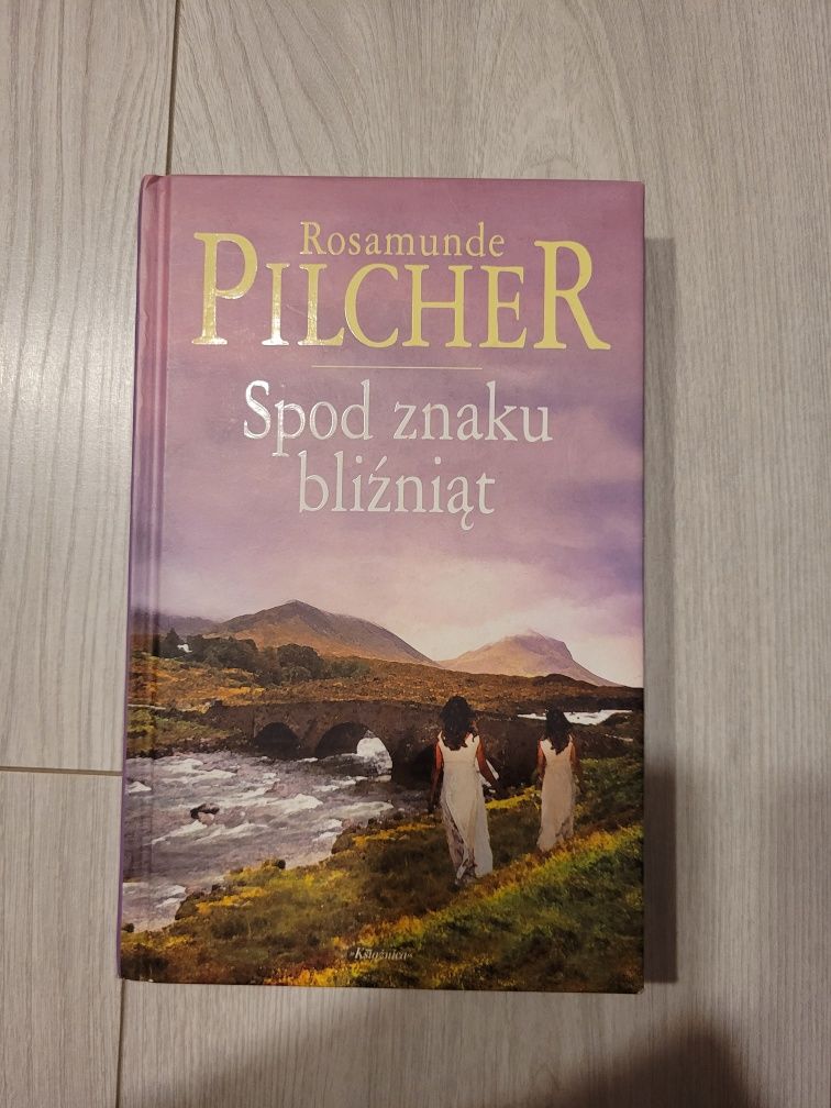 Książka "Spod znaku bliźniąt" Rosamunde Pilcher