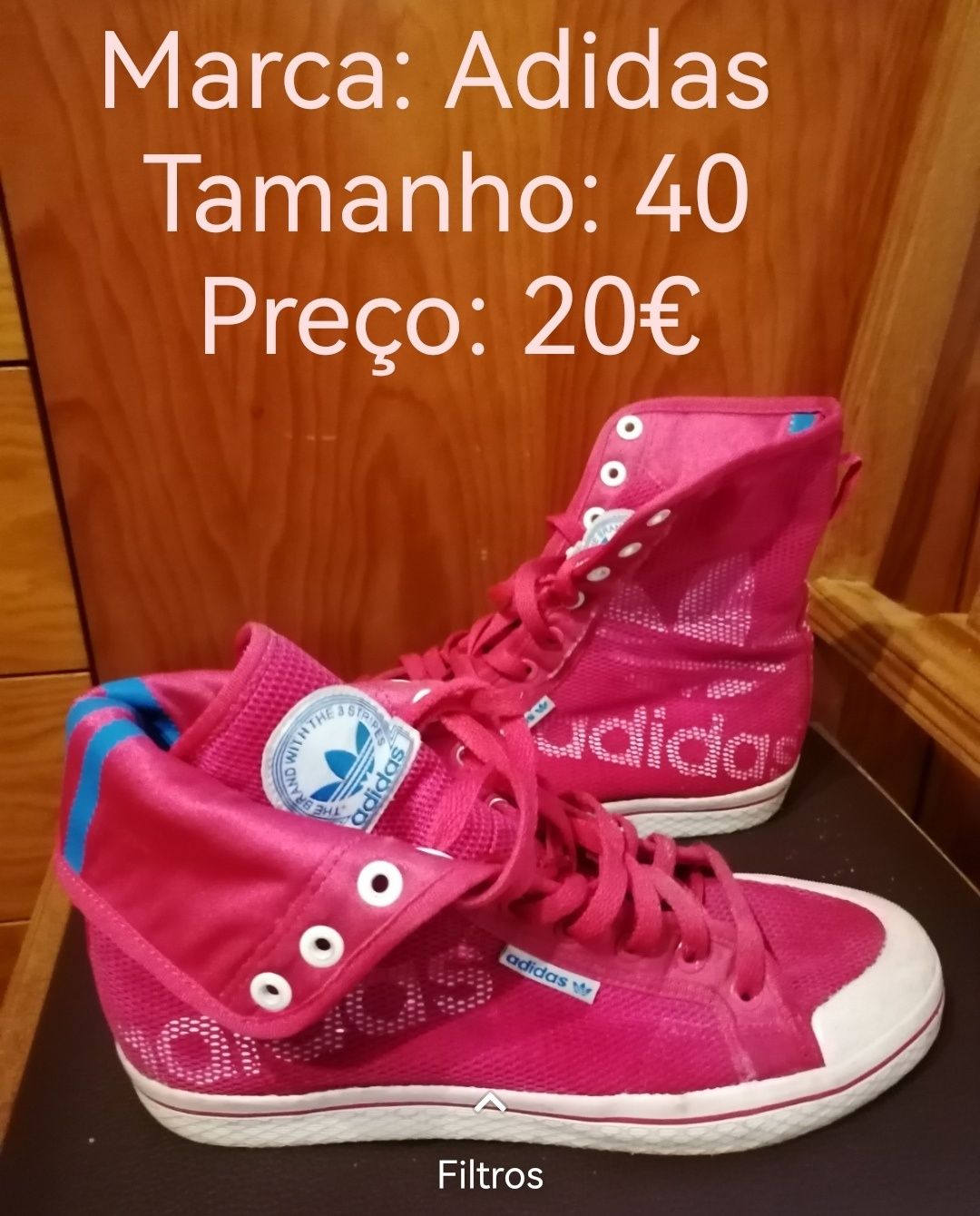 Sapatos de diferentes marcas como novos