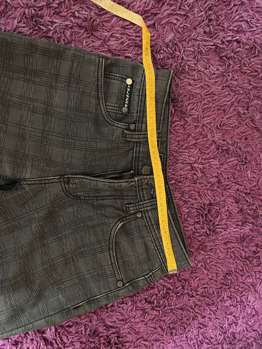 Джинси на хлопця