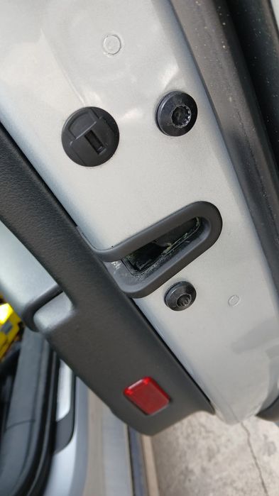 Fechadura / fecho porta frente direito AUDI A6 Allroad (4GH, 4GJ, C7)