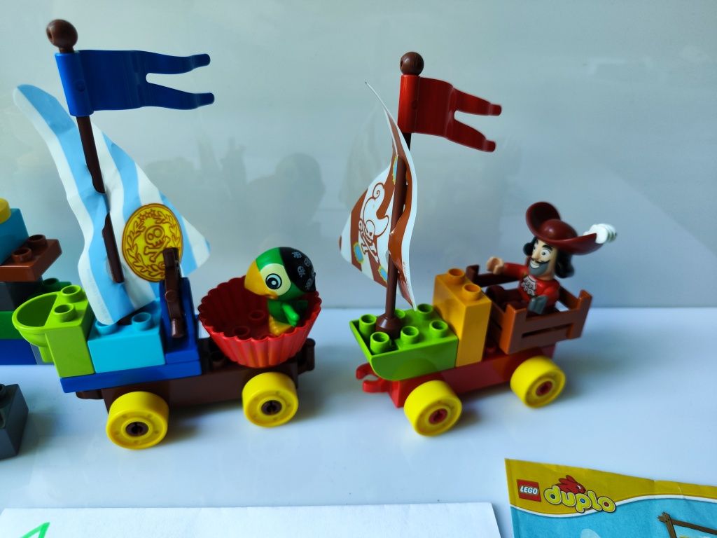 Zestaw klocków LEGO Duplo 10539 Jake Plażowe Wyścigi