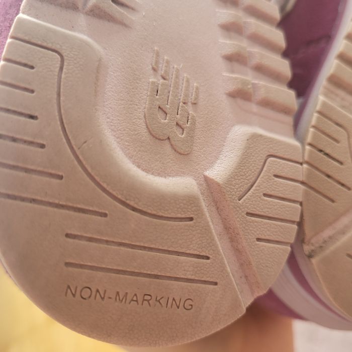 Buty damskie/dziewczęce New Balance r.36