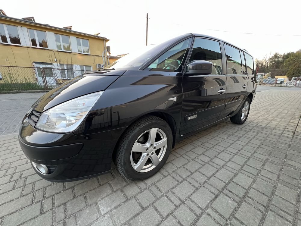 Renault Espace 2.0 rok 2012 7 miejsc tomtom hak