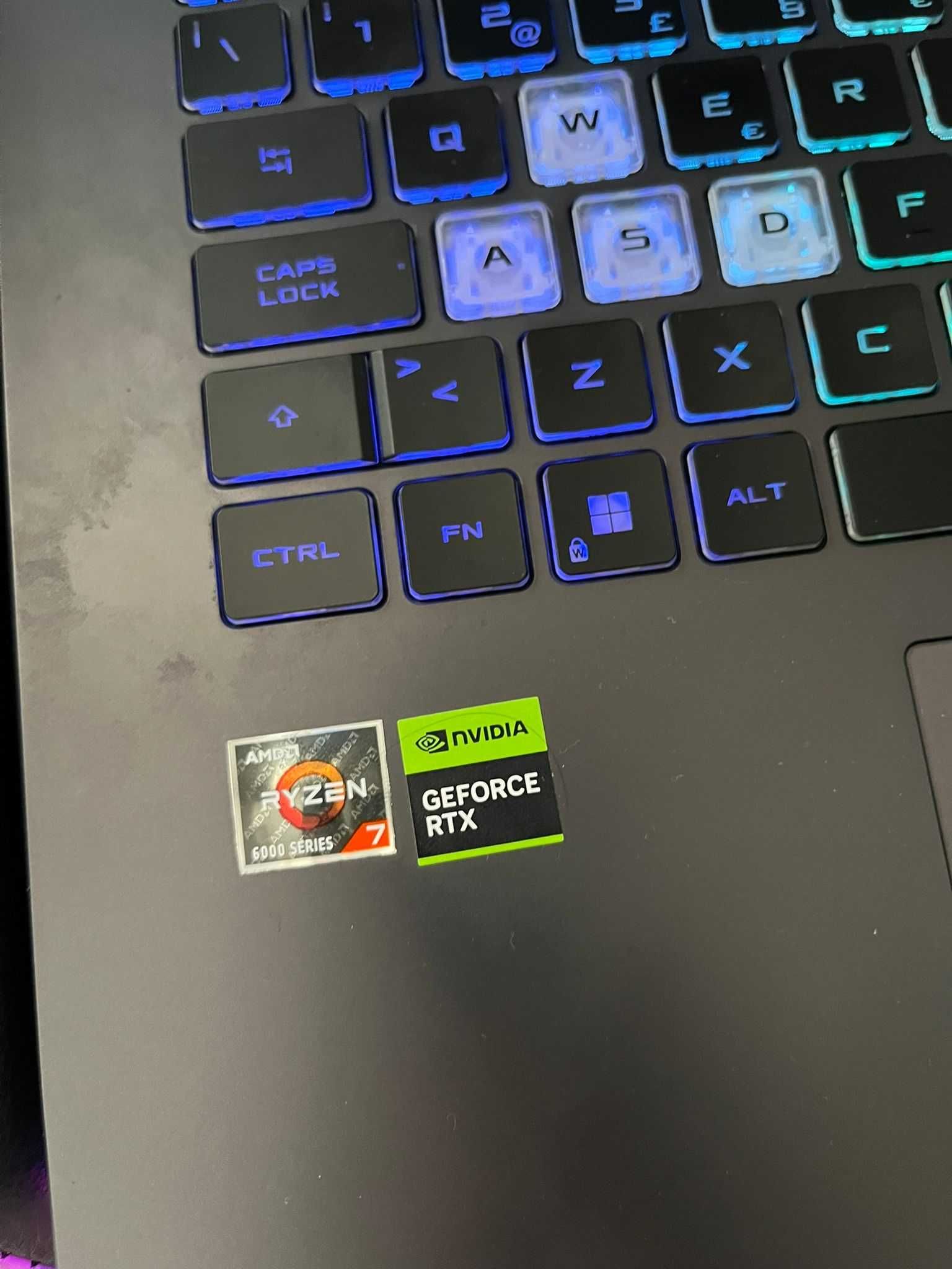 ASUS ROG Strix G15 – Ryzen 7, 16GB RAM, RTX 3050, Garantia 2027