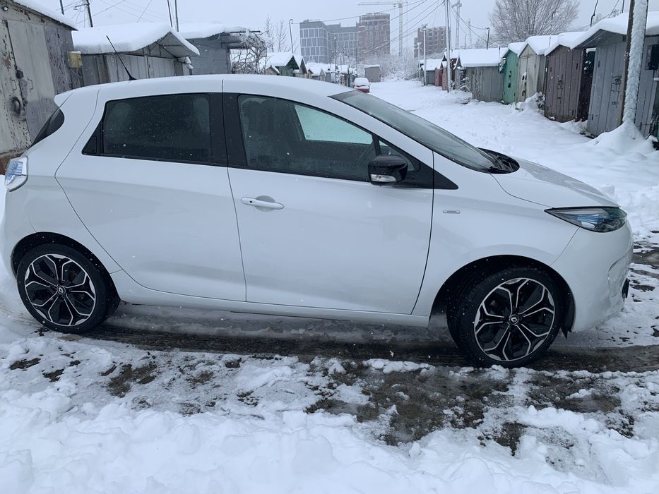 Renault Zoe 42 kw. 2019 рік