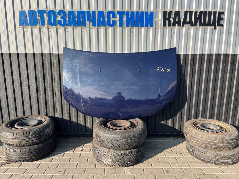 Капот Dacia Sandero 2 / Капот Дача Сандеро (2013-2020)