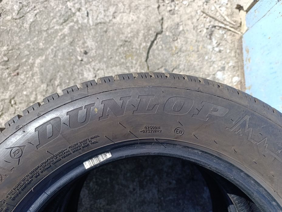 195/65/15 зимові DUNLOP