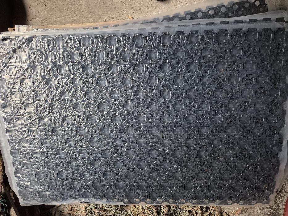 Elementy do najniższego ogrzewania podłogowego Uponor Minitec