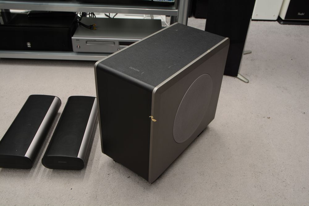 Zestaw kino domowe Denon S-302 kolumny subwoofer i DVD + pilot i kable