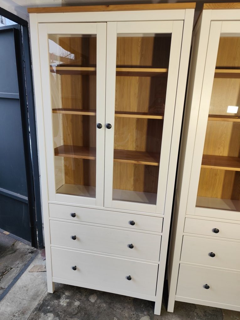 Witryna hemnes ikea