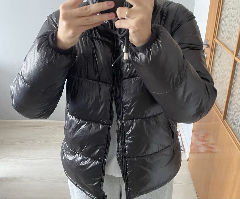 Куртка жіноча  на осінь