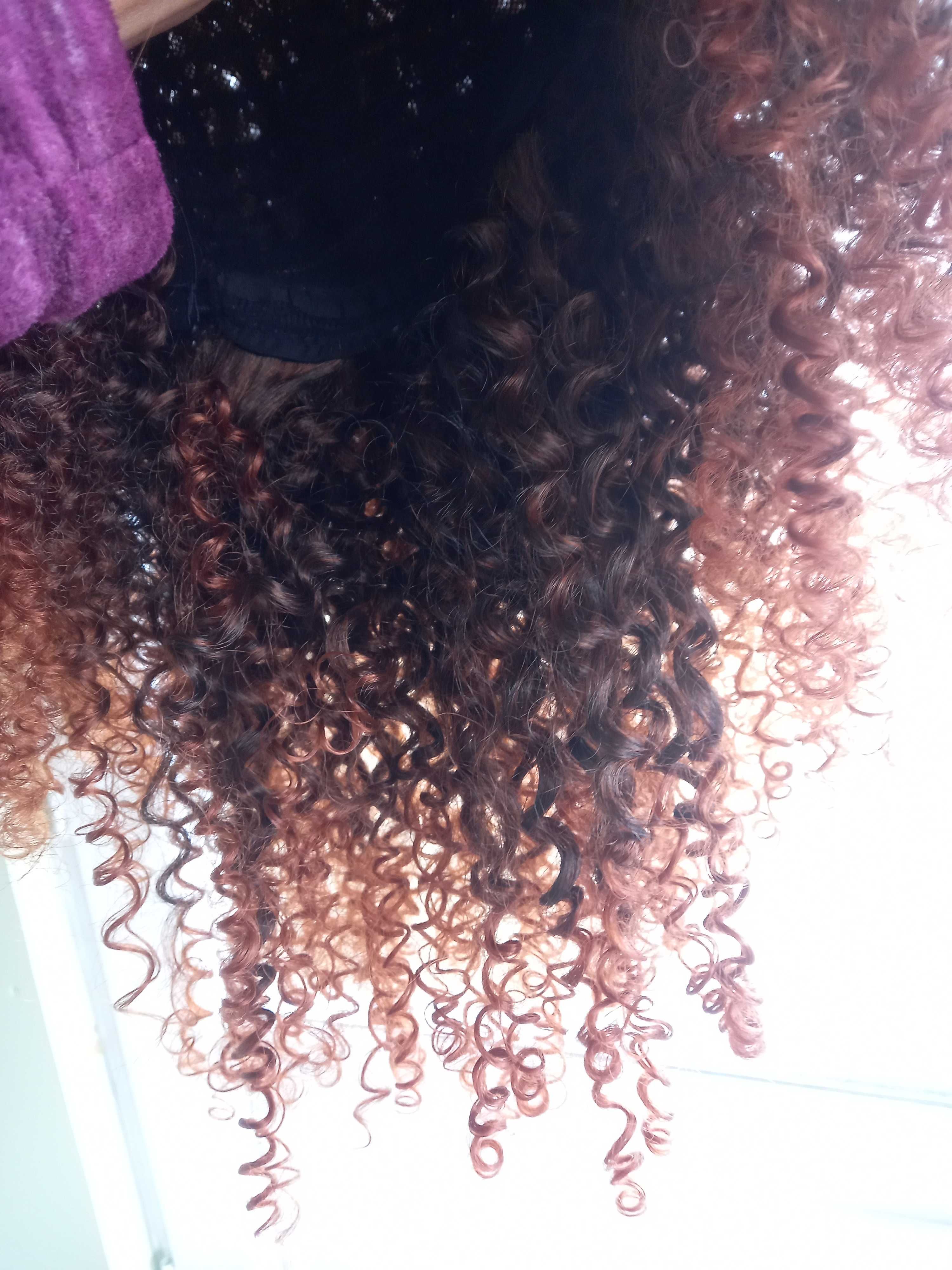 Peruca cabelo encaracolado