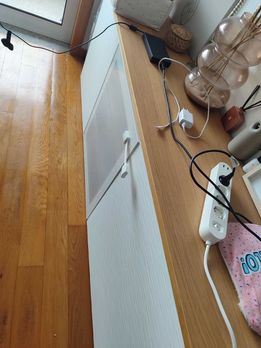 Aparador sala com 3 portas IKEA