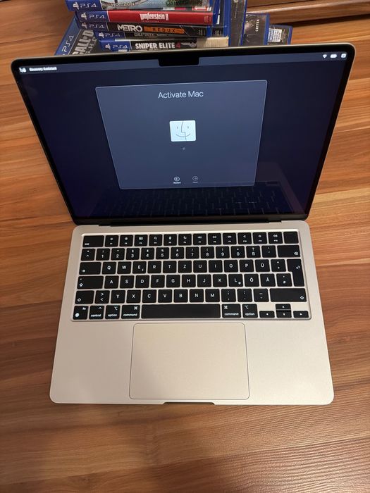 Macbook Air M2 13 cali jak nowy Blokada icloud Na części