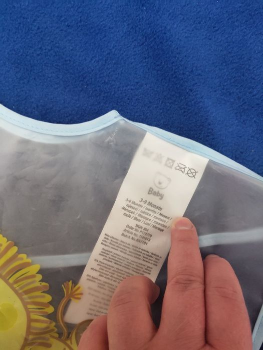 Фартушки для їжі слюнявчики слинявчики Для двійнят трійнят близнюків