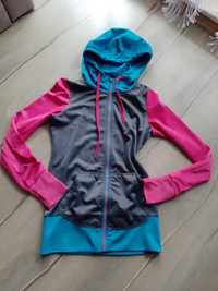 Sportowa bluza r. S z kapturem