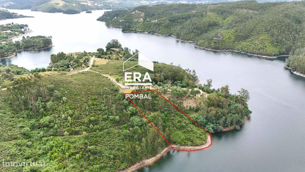 Terreno de 3560 m2 beira Rio, Tomar