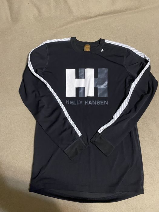 БУ термофутболка с длинным рукавом