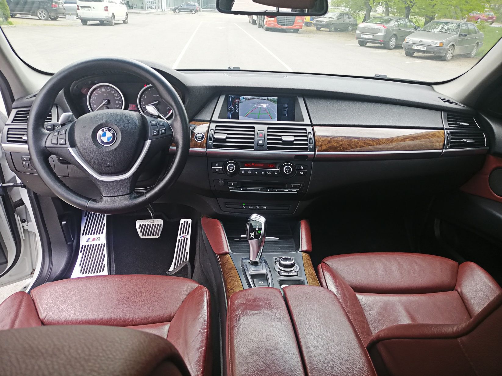 Продам BMW X6 X-drive OFICIAL