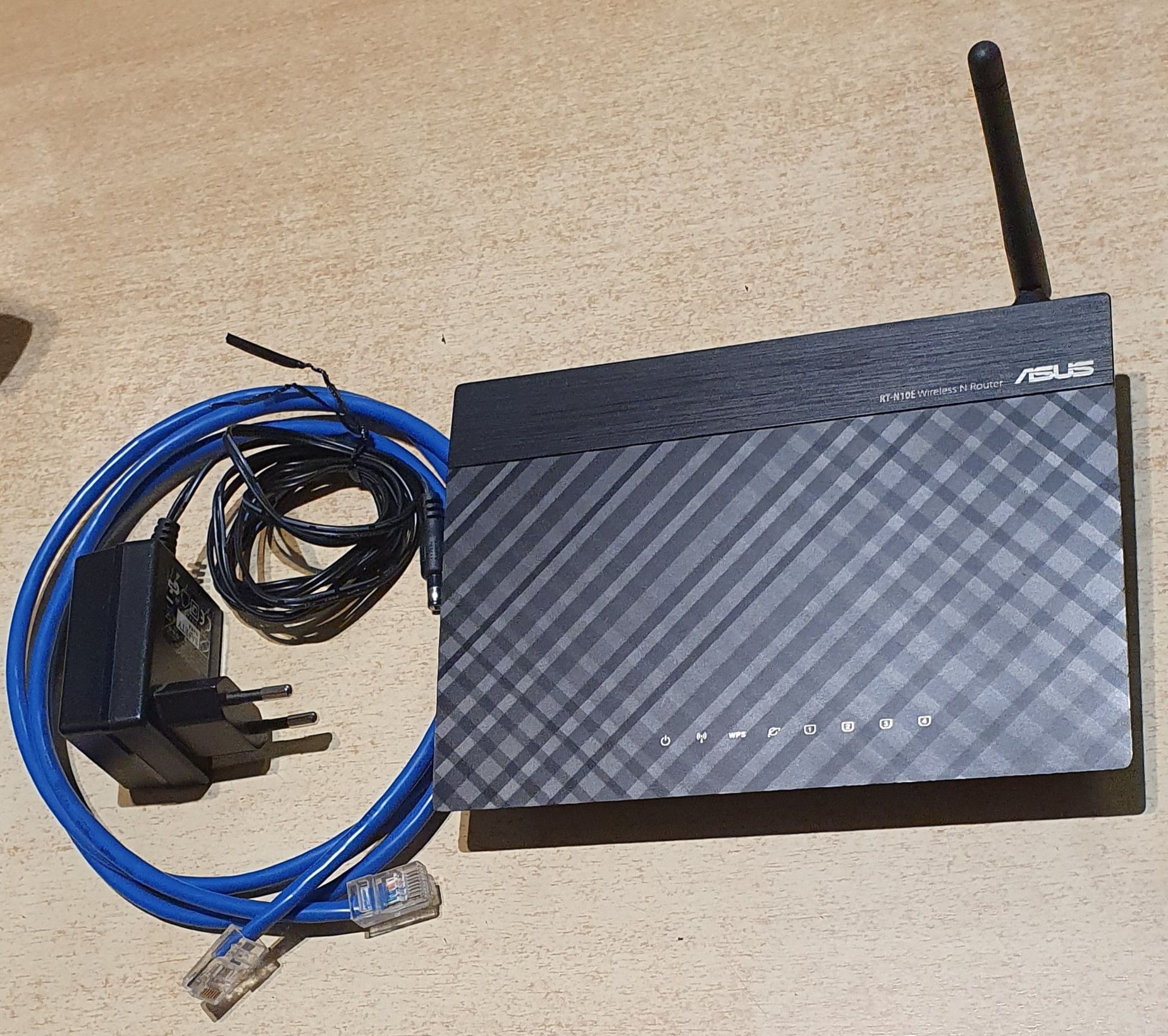 Router Asus RT-N 10E Wireless-N 150