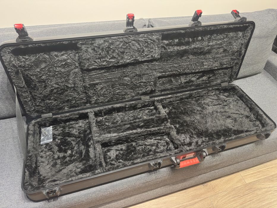 Nowy case Gator TSA 49