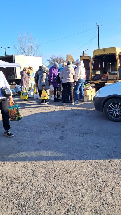 Продам насіння  соняшника для птах недорого ,дуже смачне
