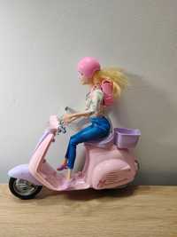 Лялька на мотоциклі