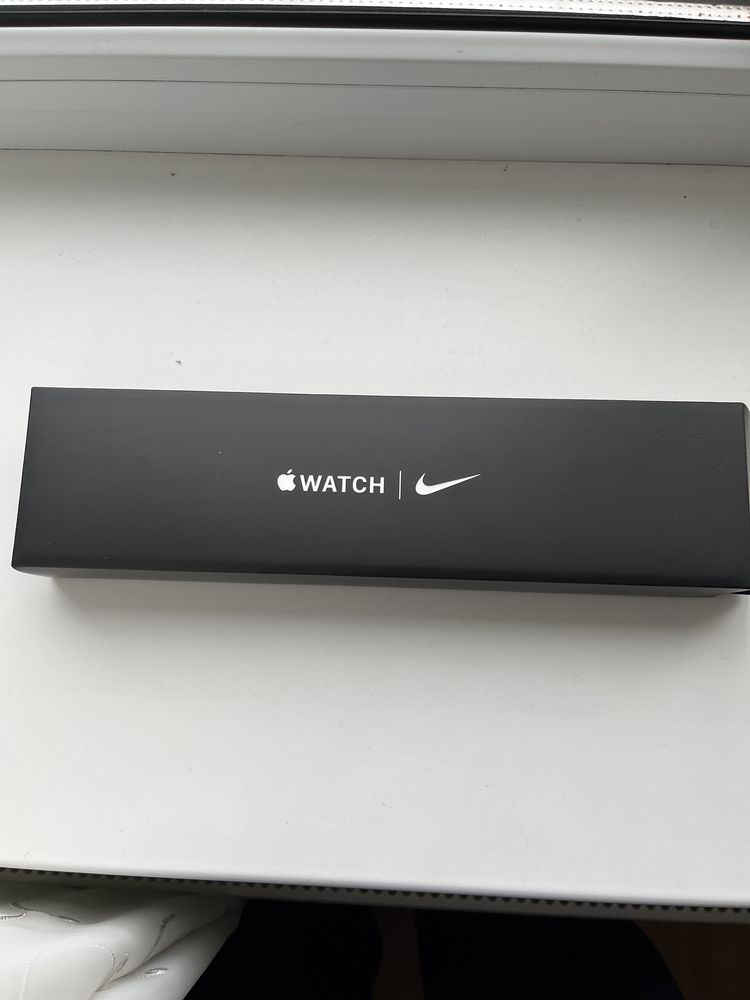 блок живлення Apple WATCH 7