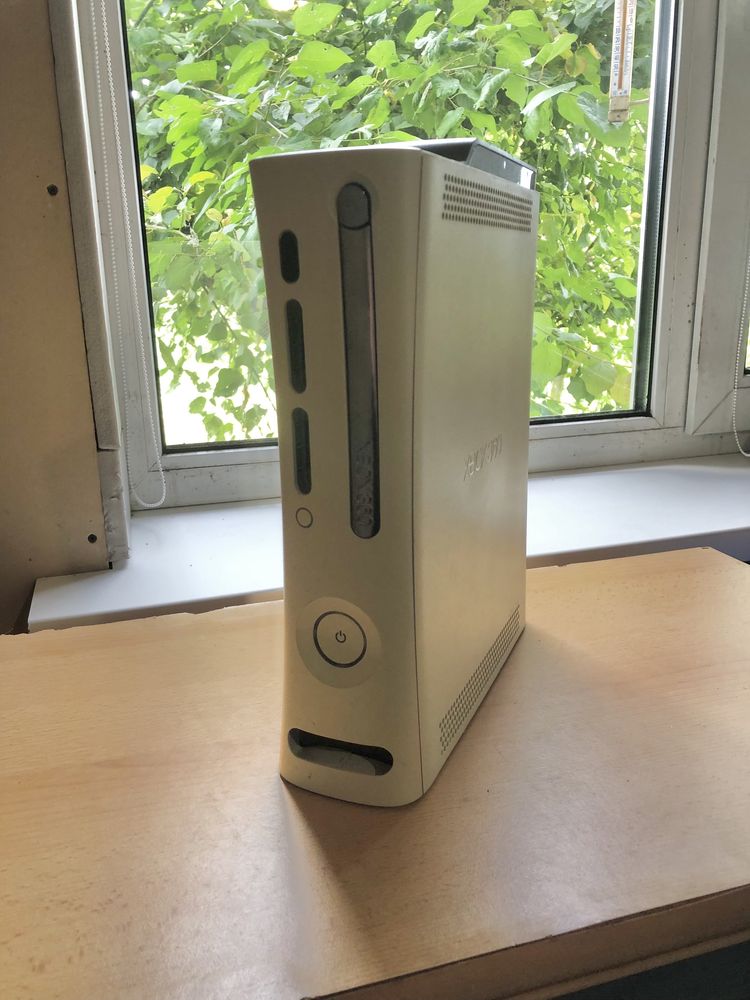 Xbox360 fat прошитый привод 60gb
