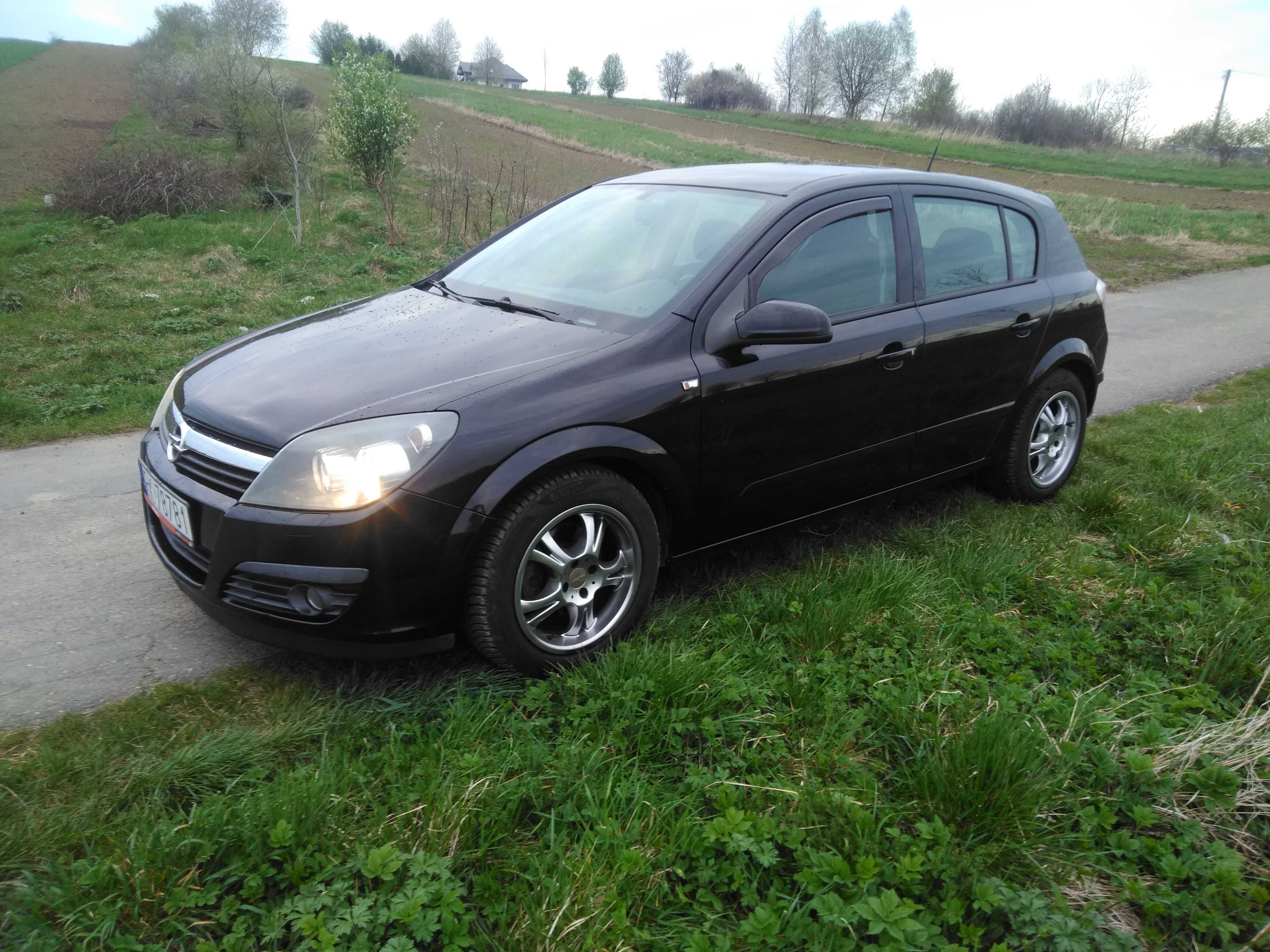 Opel astra H  benzyna 1.6