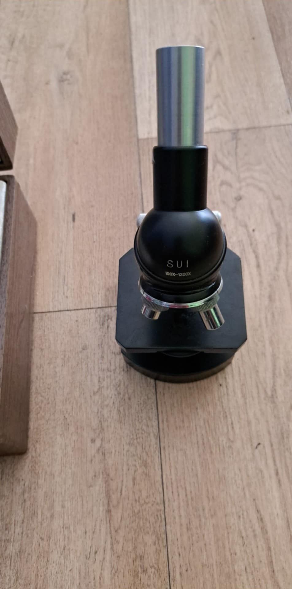 Mikroskop w idealnym stanie