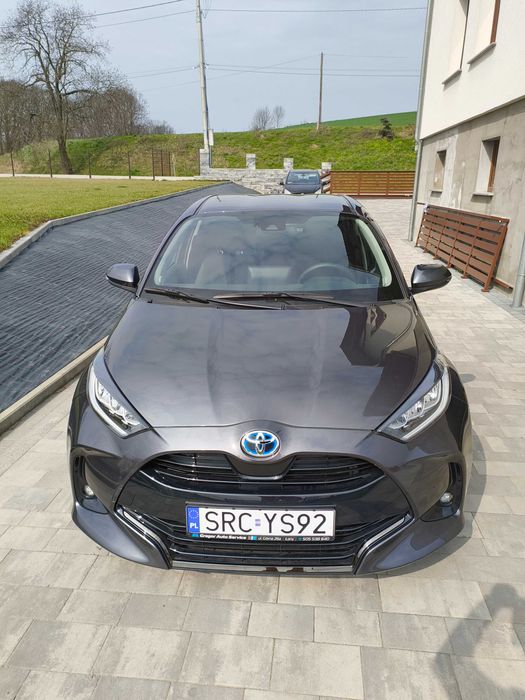 Toyota Yaris IV hybrid