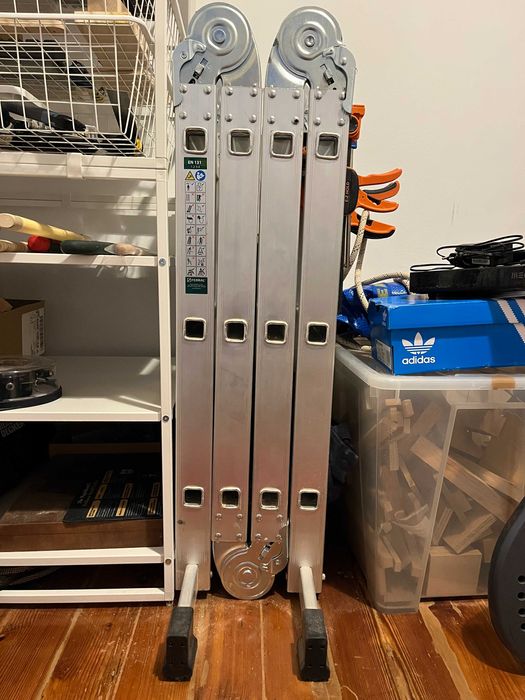 Escada multifunções 4X3 com plataforma 3.49M