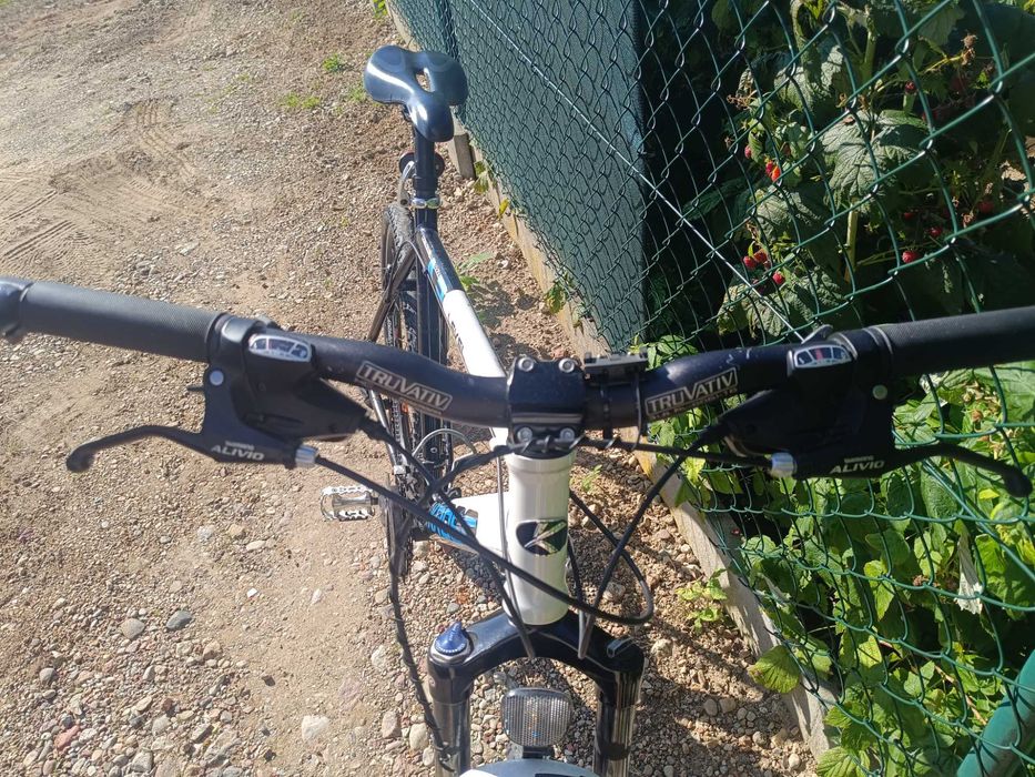 Rower Kross Level A2 Koła 26'' Rama 21'' Shimano Amor Suntour XCR