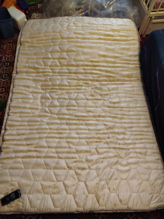 Матрас новий, великий