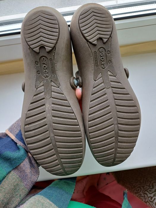 CROCS  кольору хакі