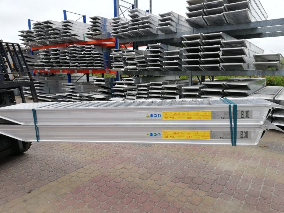 Najazdy Aluminiowe 4,5m do 9400 kg Włoskie