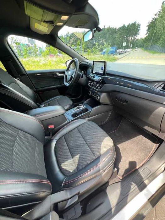 Ford Escape 2023 году