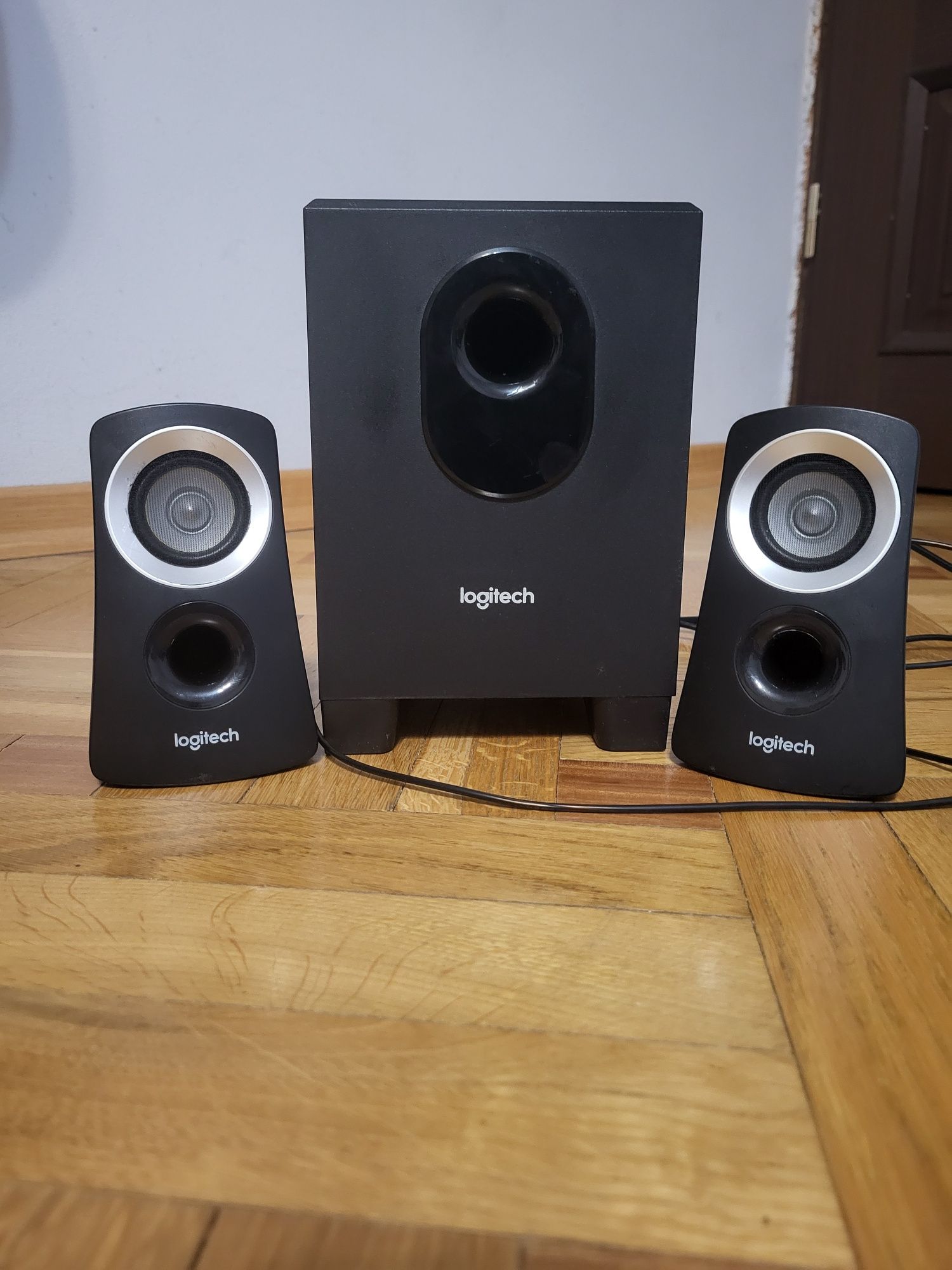 Колонки LOGITECH Speaker System Z313