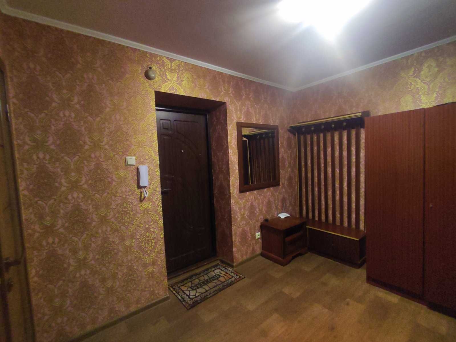 1-кімнатна квартира на Зодчих (Поділля). АГВ, ремонт, меблі, техніка.