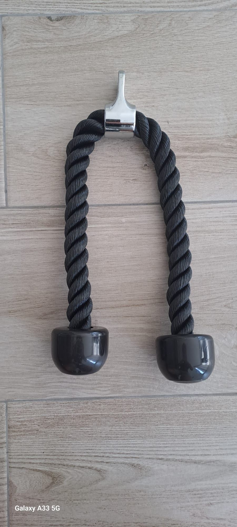 Barra dorsal e corda tricipa