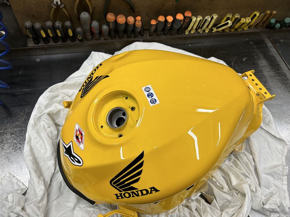 Zbiornik żółty Honda cb650f