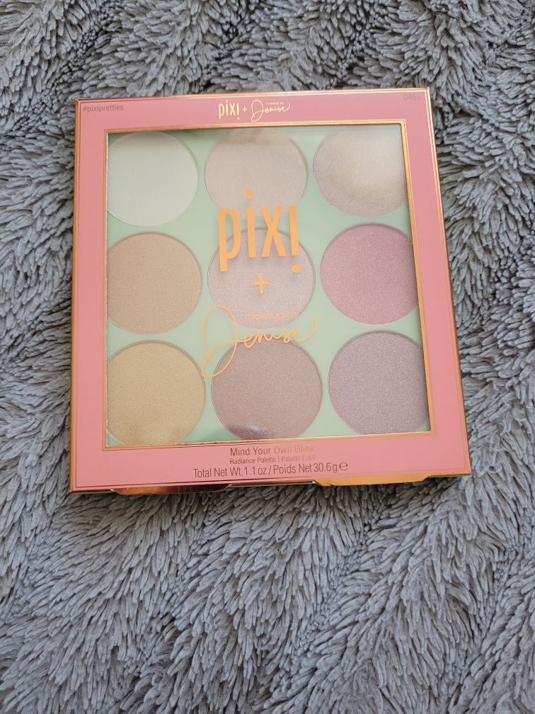 Paleta rozświetlaczy Pixi x Denise Mind Your Own Glow