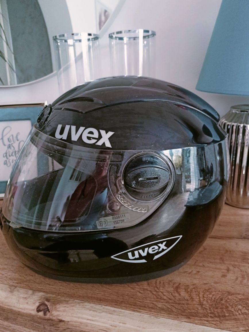 Kask  uvex czarny xs 53/54