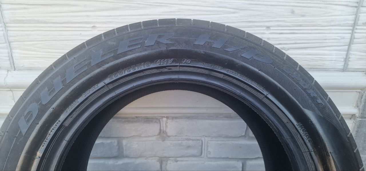 Продам летнюю резину Bridgestone 255.55.19
